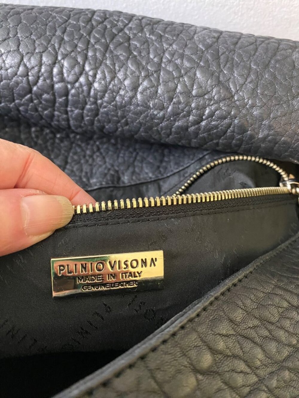 Plinio Visona Black Leather Shoulder Bag Braided Handle & Gold Hardware - Picture 6 of 11